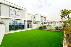 Single Row | Overlooking Pool and Park | Vacant