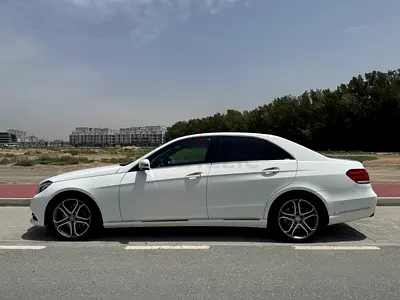 Mercedes E400 Hybrid 2016 | 3.5L | Fuel Efficient | Japan Import | Original KM | No Accident