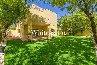 Meadows 8 | Landscaped Garden | Vacant