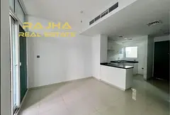 3 Bed | Vacant | Multiple Cheques Options
