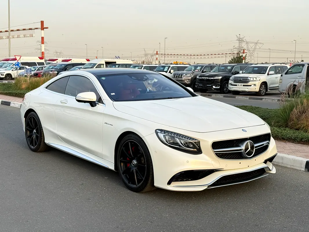 Mercedes-Benz S-Class 2015 — photo 1 of 20