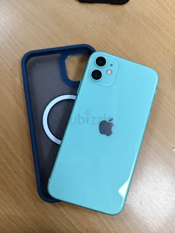 I phone 11 64 GB mint