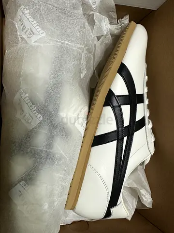 I’m selling my Onitsuka Tiger Tai Chi NM – Size 43.5 (Brand New) in box
