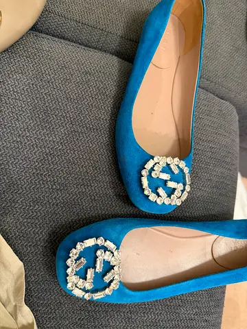 Gucci pumps