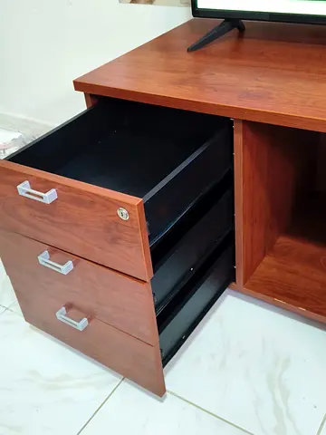 Tv unit