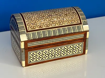 Trinket Box | Handcrafted | Delicate | Middle Eastern Design