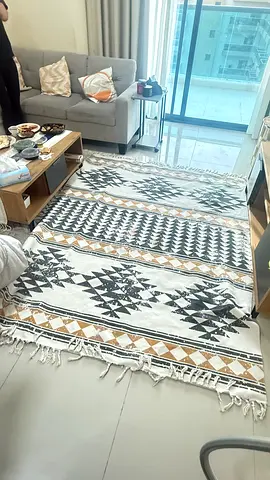 Geometric tribal area rug with fringe - neutral tones (good condition)
