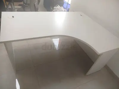 White L-shaped corner computer desk, good condition