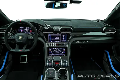 2024 Lamborghini URUS — миниатюра 14