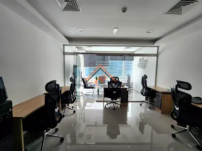 Fitted | Bright Office | Near Downtown