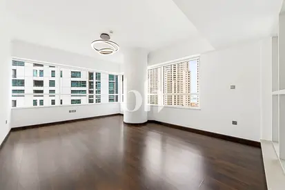 Fully Upgraded | Chiller Free | Marina Views