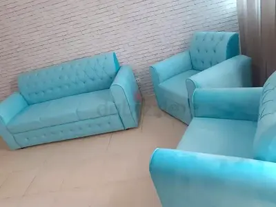 Royal Touch Sofa – لمسة ملكية