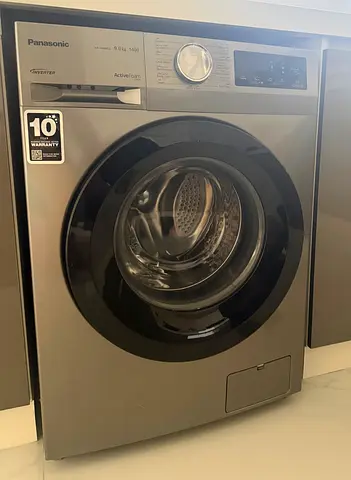 Selling my Panasonic 9kg front-load washing machine — 1400 RPM, working perfectly