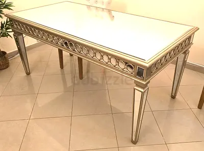 Elegant Dining Table Set – 5 Chairs Included