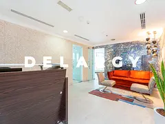 3 Cabins | Balcony Meeting Room | Panoramic Corner