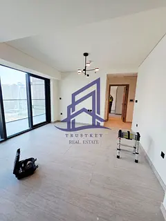 High Floor | Spacious Layout | 6 Cheques Deal