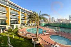 Pool View | Modern | Studio | Chiller Free