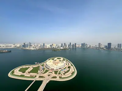 تكييف مجاني + باركنج مجاني |جميع الغرف ماستر جميع الشقه بلكونات + اطلاله بحريه