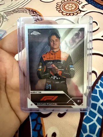 Topps F1 Chrome 2023 Oscar Piastri Rookie Card