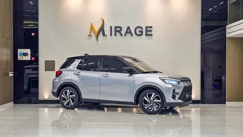 TOYOTA - RAIZE  - TURBO - V3 1.0L - 2023 MODEL - UNDER WARRANTY + SERVICE - GCC SPECS - SILVER COLOR