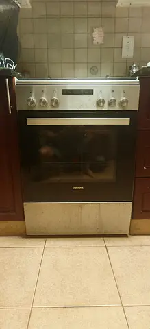 Siemens gas cooking stove   electrical oven