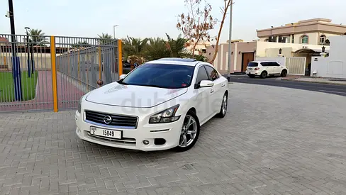 Stunning Maxima GCC. Top of the line. Well maintained and superb condition. Single Expat Driven
