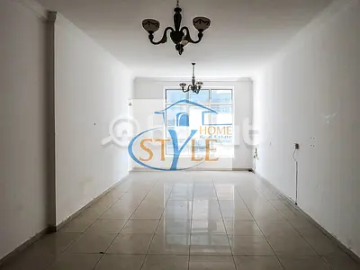 • شقة غرفتين وصالة مع غرفه خادمه واستور للبيع المجاز 3 موقع مميز ومساحة مريحة للسكن العائلي أو الاستثمار