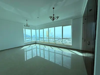 فرصة استثنائية للتملك بإطلالة بحرية مفتوحة بالكامل في برج المهند 🌊✨