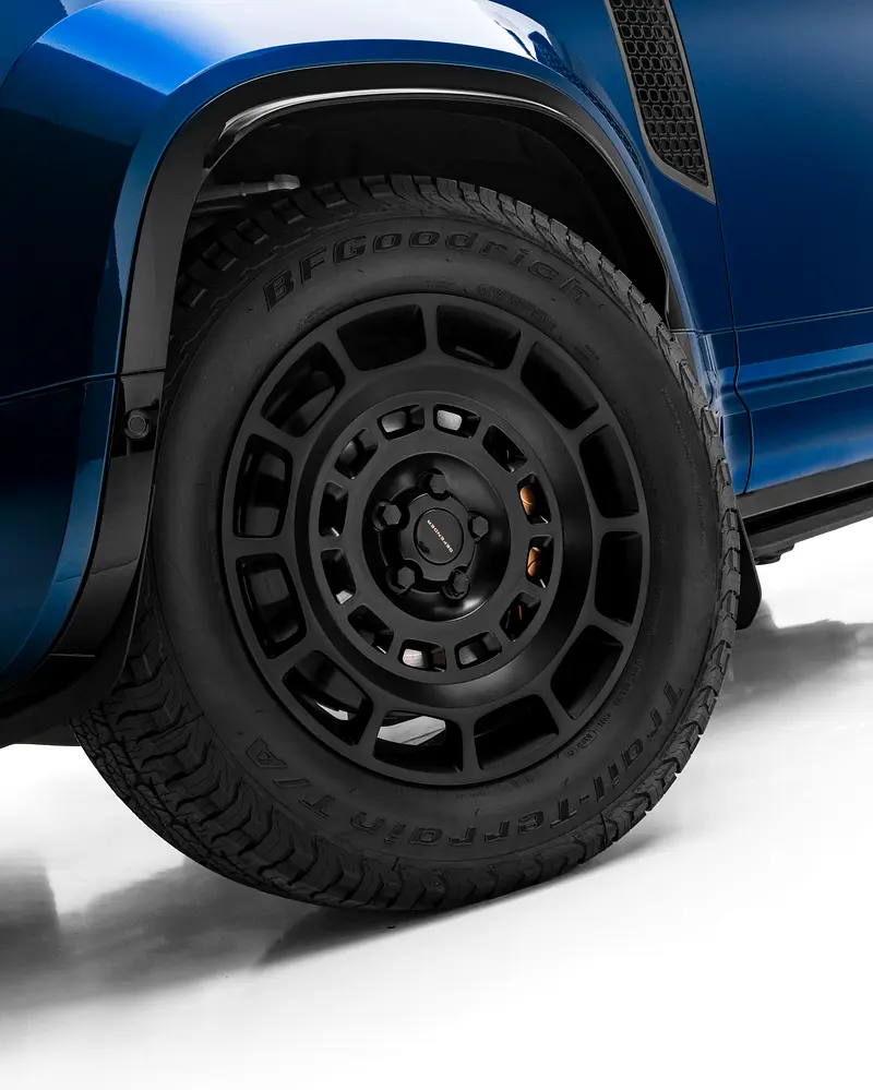 Land Rover Defender 2026