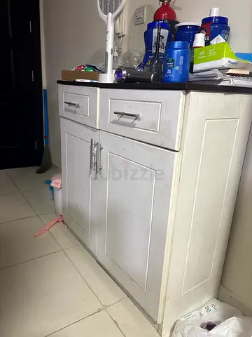 White 2-drawer, 2-door cabinet – shoe rack with storage