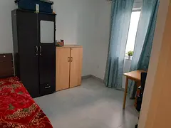Fully Furnished Room Available In Karama With WIFI For MUSLIM Couples  Ladies