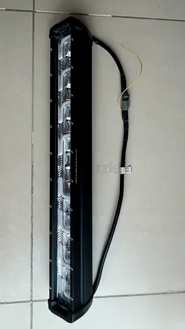 LED off-road light bar with wiring