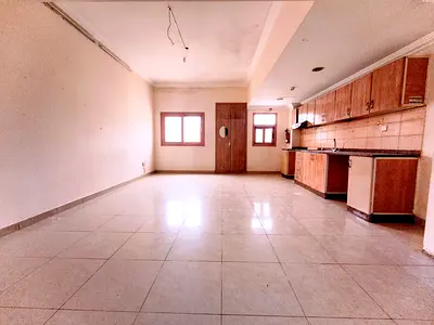 Lavish and v big studio with build in wardrobe in muwaileh with 6 cheque payment
