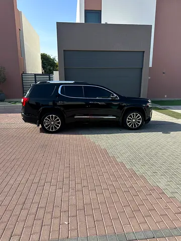 GMC Acadia Denali 2022 - American Specs