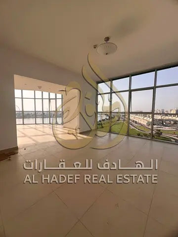 Luxury 3 Bedrooms + Hall & Maid's Room in Al Majaz 1 – Sharjah! Full Sea View – 2 Free Parkings – 1 Month Free – Panoramic Windows