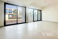Corner Kitchen|Green Belt|Close to Pool