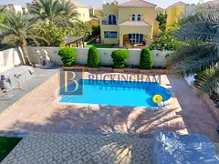 Regional Large 4Bed ++ | Private Pool