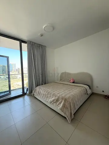 Ready to Movie Private room with Balcony