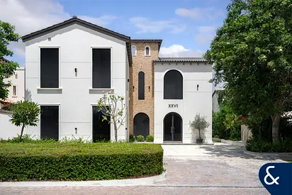 5 Bedroom plus Study | Renovated | Turn Key