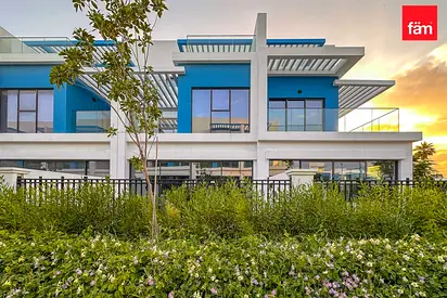 5+Maids Single Row | Flexible Terms| View Today