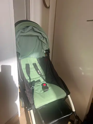 Yoyo 2 babyzen stroller 750 aed only !