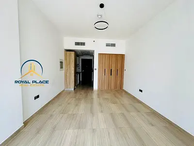 SPACIOUS | MODERN FINISHING | KITCHEN APPLIANCES