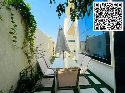 ✨ فيلا فاخرة للبيع في الزاهية عجمان – مفروشة بالكامل | 5 غرف + مجلس + صالة | شامل الخدمات | عمر سنتين فقط | فرصة استثمارية مميزة