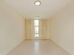 Spacious 2BR | Near Metro | Community View