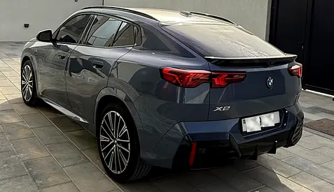 BMW X2 xDrive 20i 2025 - GCC Specs - Brand New!
