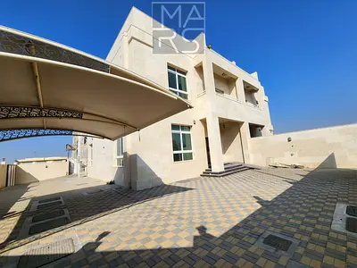 ⚡فيلا واسعة مكونة من 4 غرف نوم || جاهزة للسكن || للإيجار ⚡