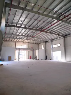 A unique investment opportunity - a warehouse for rent in the modern Umm Al-Thaoub (Umm Al-Qaywayn)