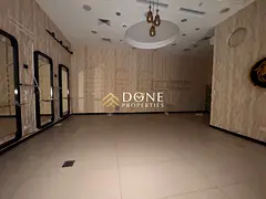 On the road very prime location luxury shop business area ready to move only jest 120k