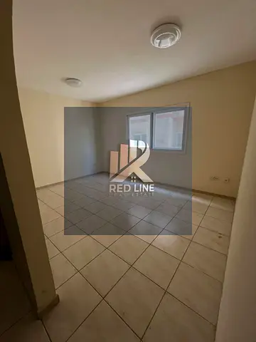 شقة غرفتين وصالة للإيجار | غرفة ماستر | سعر مميز  | القاسمية – الشارقة 🏡