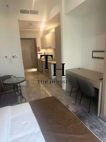 Bright Studio | Balcony | Great Location